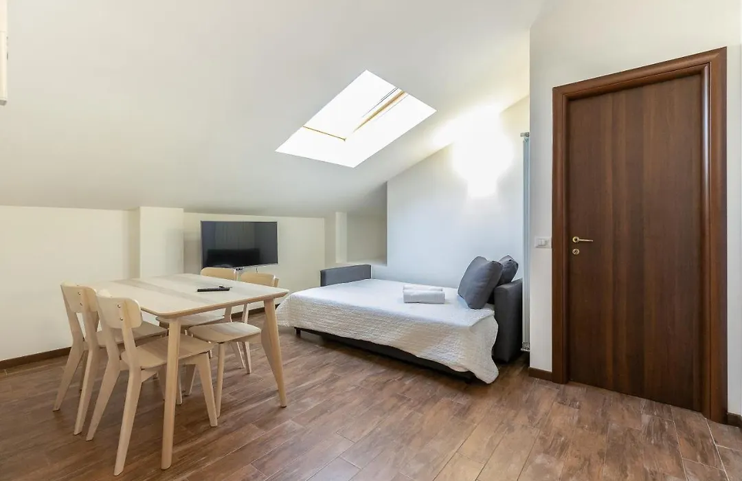 Alessia'S Flat - Affori-1